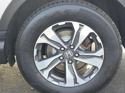 Used 2019 Honda CR-V LX image 23