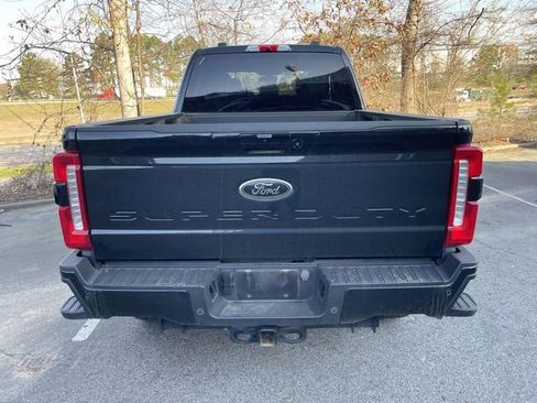 Used 2023 Ford F250 XLT w/ Black Appearance Package AWD/4WD image 4