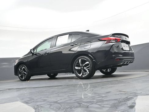Certified 2025 Nissan Versa SR w/ Trunk Package FWD image 43