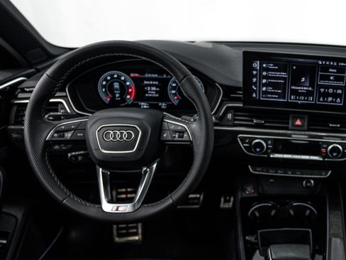 Used 2024 Audi S4 Prestige AWD/4WD image 18