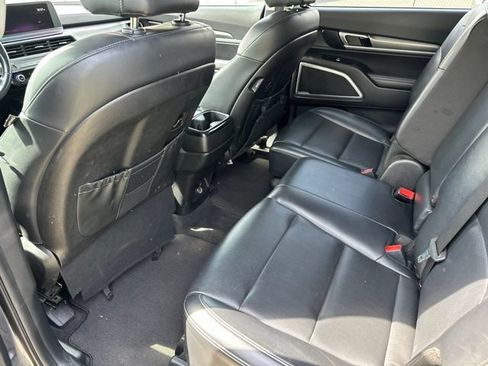 Used 2022 Kia Telluride LX AWD/4WD image 15