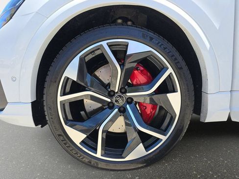 Used 2024 Audi RS Q8 AWD/4WD image 36