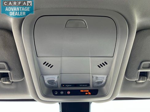 Used 2020 GMC Terrain SLT FWD image 15