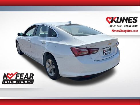 Used 2022 Chevrolet Malibu LT FWD image 8