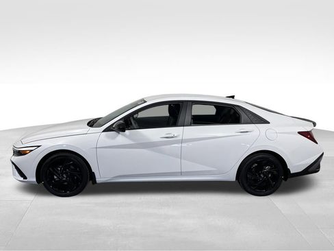 New 2026 Hyundai Elantra Sport image 2