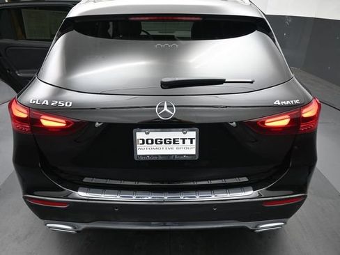 New 2025 Mercedes-Benz GLA 250 4MATIC image 10