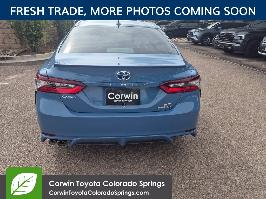Used 2024 Toyota Camry SE FWD image 7