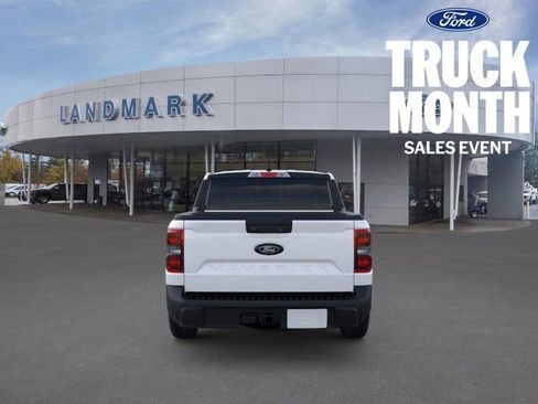 New 2025 Ford Maverick Lariat w/ Black Appearance Package image 5