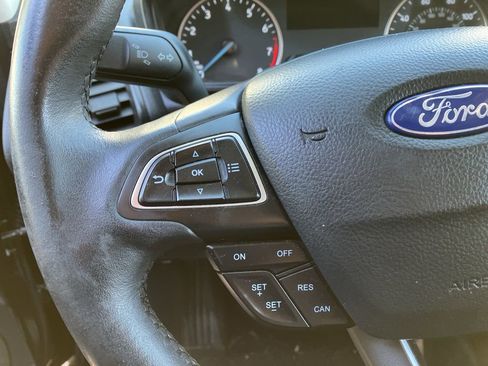 Used 2018 Ford EcoSport SE w/ SE Cold Weather Package image 11