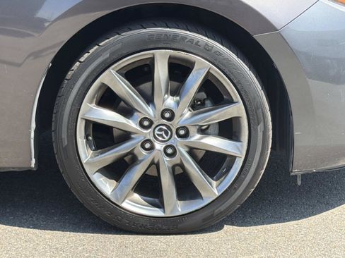 Used 2018 MAZDA MAZDA3 Touring image 26