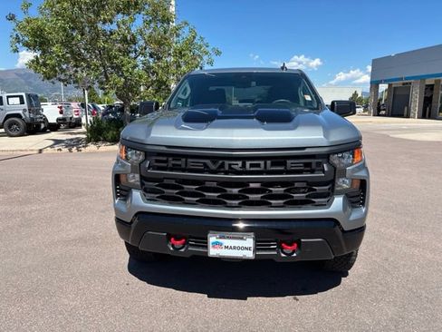 Certified 2024 Chevrolet Silverado 1500 Custom Trail Boss w/ LPO, Dark Essentials Package AWD/4WD image 2