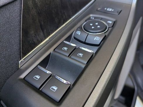 Used 2025 Ford F250 Lariat w/ Lariat Ultimate Package image 22