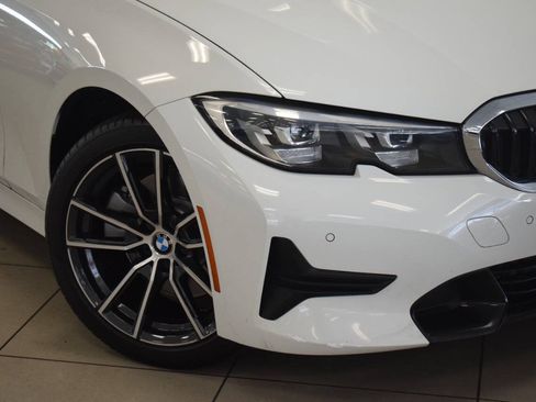 Used 2019 BMW 330i Sedan w/ Driving Assistance Package RWD image 6