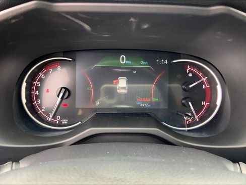 Used 2025 Toyota RAV4 XLE Premium image 26