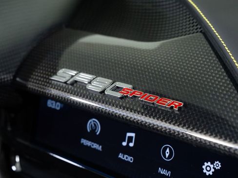 Used 2022 Ferrari SF90 Spider image 41