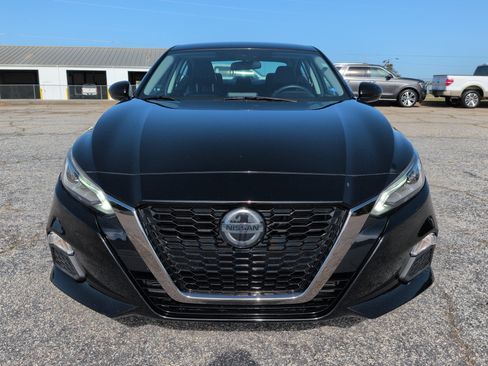 Used 2020 Nissan Altima 2.5 SR FWD image 7