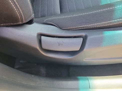 Used 2018 Kia Sportage LX FWD image 19