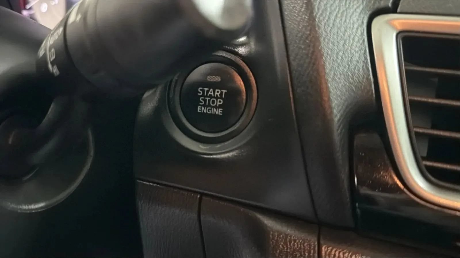 Used 2016 MAZDA MAZDA3 i Sport w/ Preferred Equipment Package FWD image 15