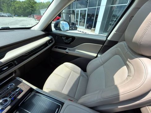 Used 2023 Lincoln Aviator Reserve w/ Equipment Group 201A RWD image 24