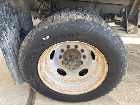 Used 2016 Ford F550 4x4 Crew Cab Super Duty image 23