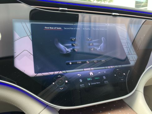 Used 2024 Mercedes-Benz EQS 450+ Sedan image 29