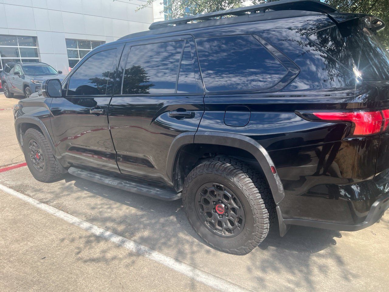Used 2025 Toyota Sequoia TRD Pro AWD/4WD image 2