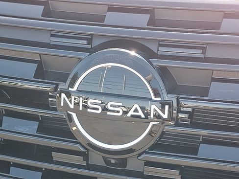 New 2026 Nissan Rogue SV AWD/4WD image 3