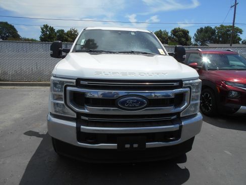 Used 2022 Ford F350 XL w/ STX Appearance Package AWD/4WD image 2