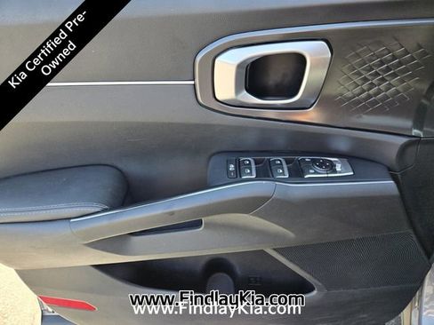 Certified 2023 Kia Sorento LX image 23
