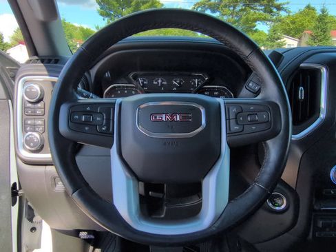 Used 2022 GMC Sierra 1500 Elevation w/ LPO, Elevation Black Package AWD/4WD image 22