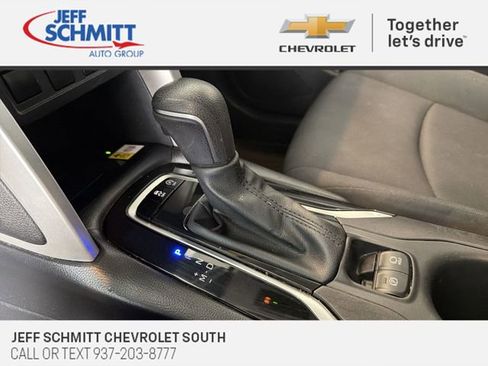 Used 2023 Toyota Corolla Cross LE image 26