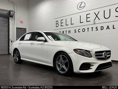 Used 2019 Mercedes-Benz E 300 image 2