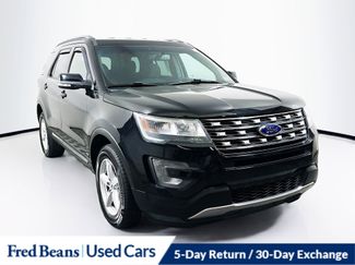 Used 2016 Ford Explorer XLT w/ Equipment Group 201A image 1