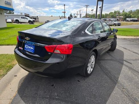 Used 2017 Chevrolet Impala LT FWD image 3