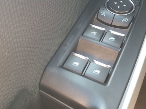 Used 2022 Ford F150 XLT image 34