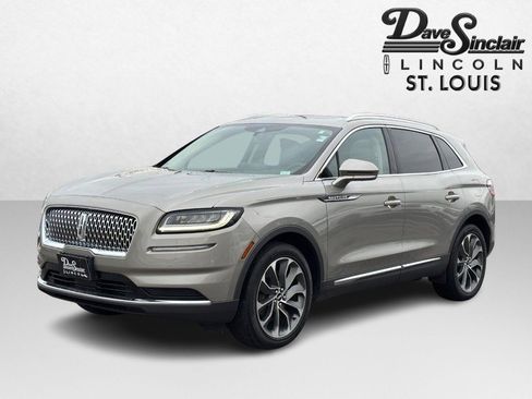 Certified 2023 Lincoln Nautilus Reserve image 7