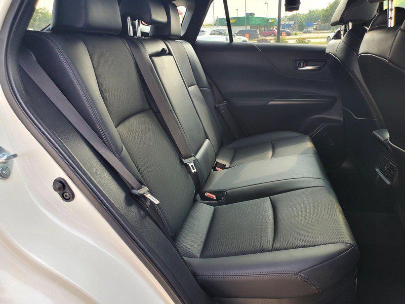 Used 2022 Toyota Venza Limited AWD/4WD image 14