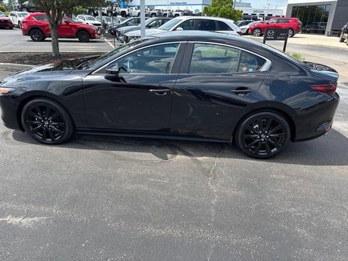 Certified 2025 MAZDA MAZDA3 s FWD image 10
