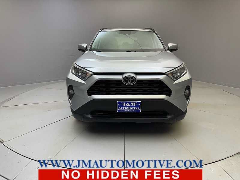 Used 2021 Toyota RAV4 XLE Premium AWD/4WD image 8