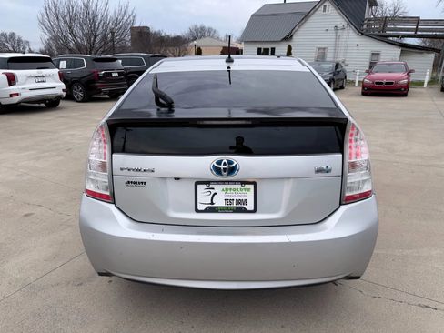 Used 2010 Toyota Prius Three image 5