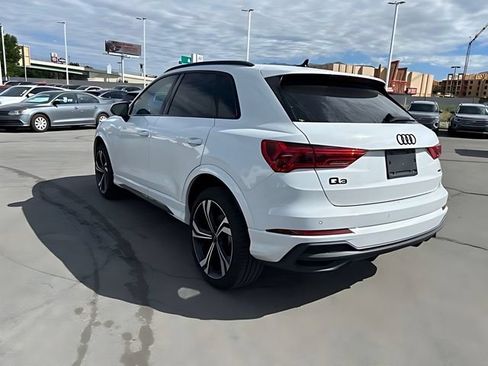 Used 2023 Audi Q3 2.0T Premium Plus w/ Premium Plus Package AWD/4WD image 5
