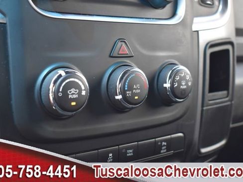 Used 2024 RAM 1500 Classic Warlock RWD image 31