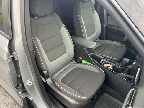 Certified 2023 Chevrolet TrailBlazer LT w/ Convenience Package AWD/4WD image 25