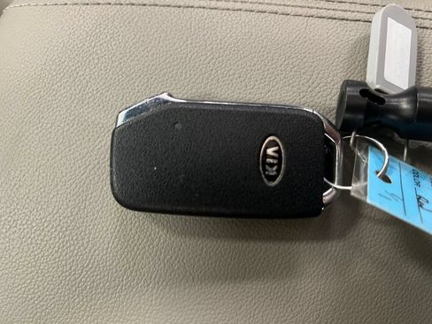 Used 2022 Kia Sportage Nightfall Edition w/ Nightfall Fwd Premium Package image 32