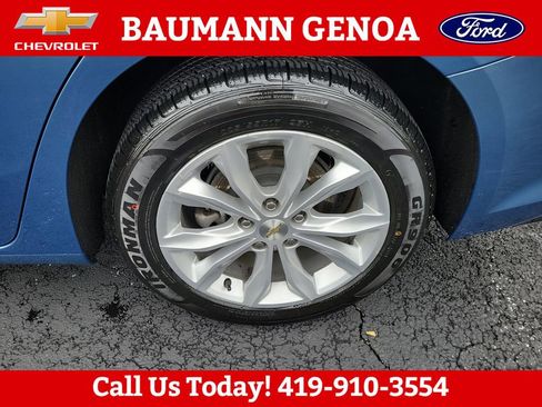 Used 2024 Chevrolet Malibu LT FWD image 25
