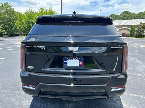 Used 2025 Cadillac Escalade IQ Sport 1 AWD/4WD image 23