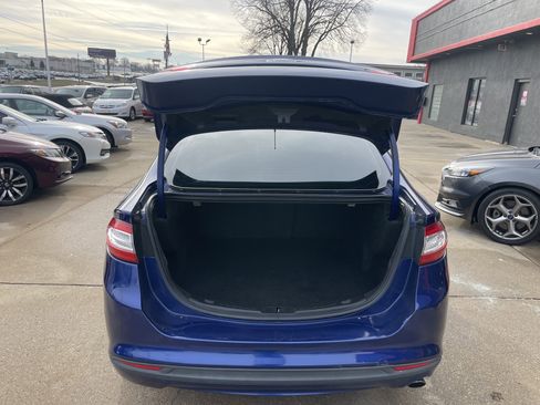 Used 2013 Ford Fusion SE image 9