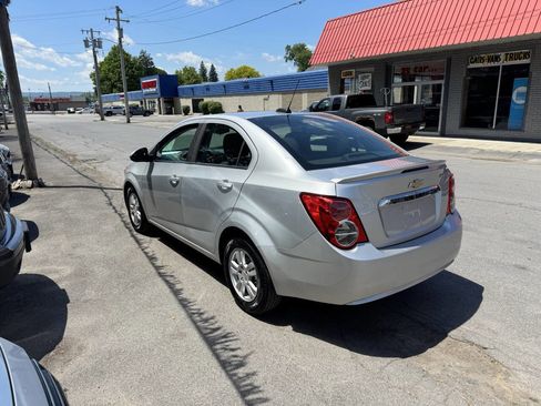 Used 2015 Chevrolet Sonic LT FWD image 5