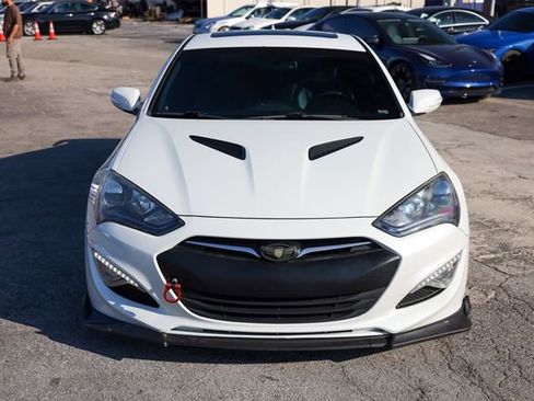 Used 2013 Hyundai Genesis 3.8 image 21