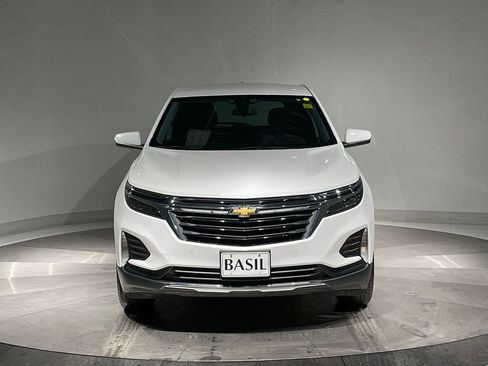 Used 2023 Chevrolet Equinox LT AWD/4WD image 9